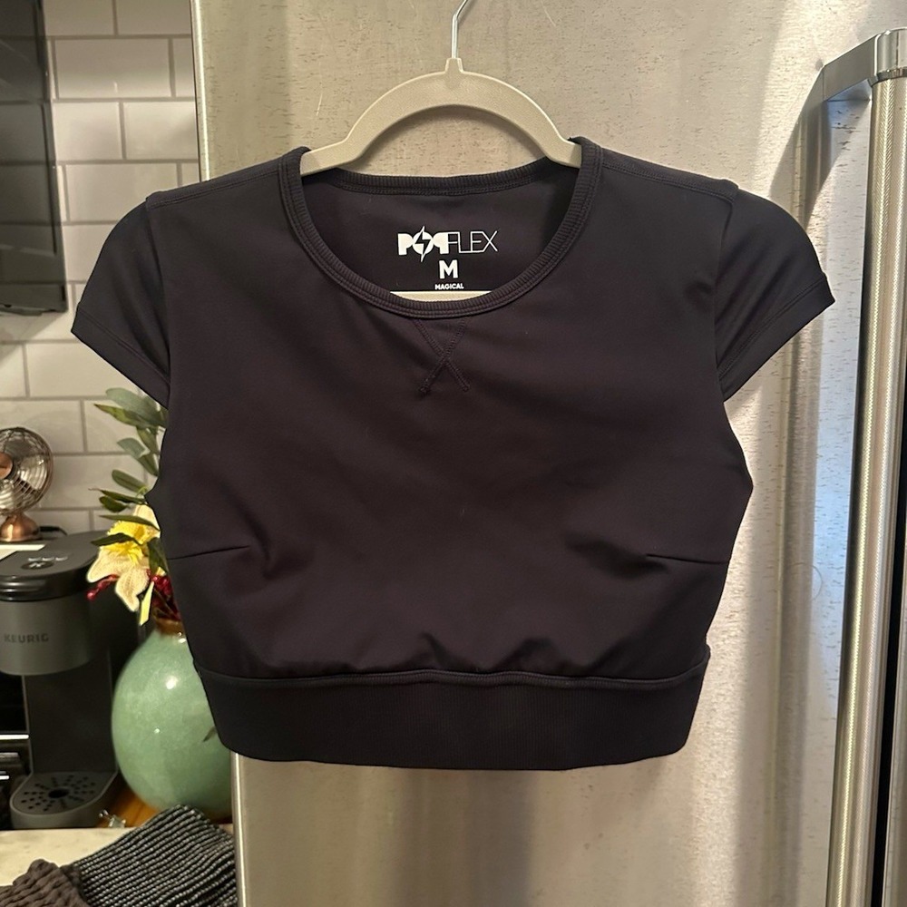 Popflex Baby Crop Tee Black SzM NWOT